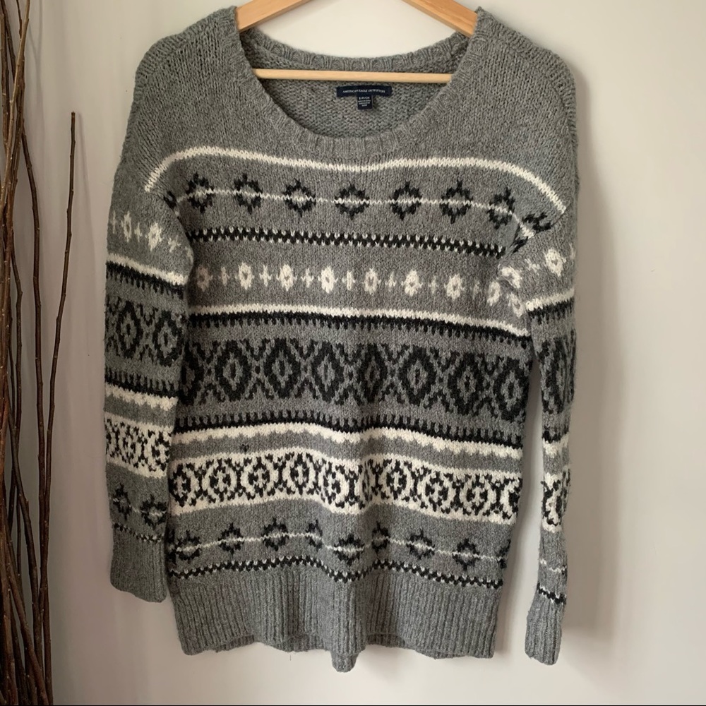 American Eagle Sweater Chunky Pullover Women’s Size Small